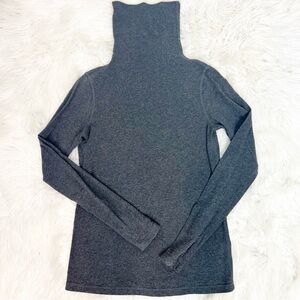 CABI GRAY FUNNEL NECK LONG SLEEVE SHIRT WOMENS SZ SMALL